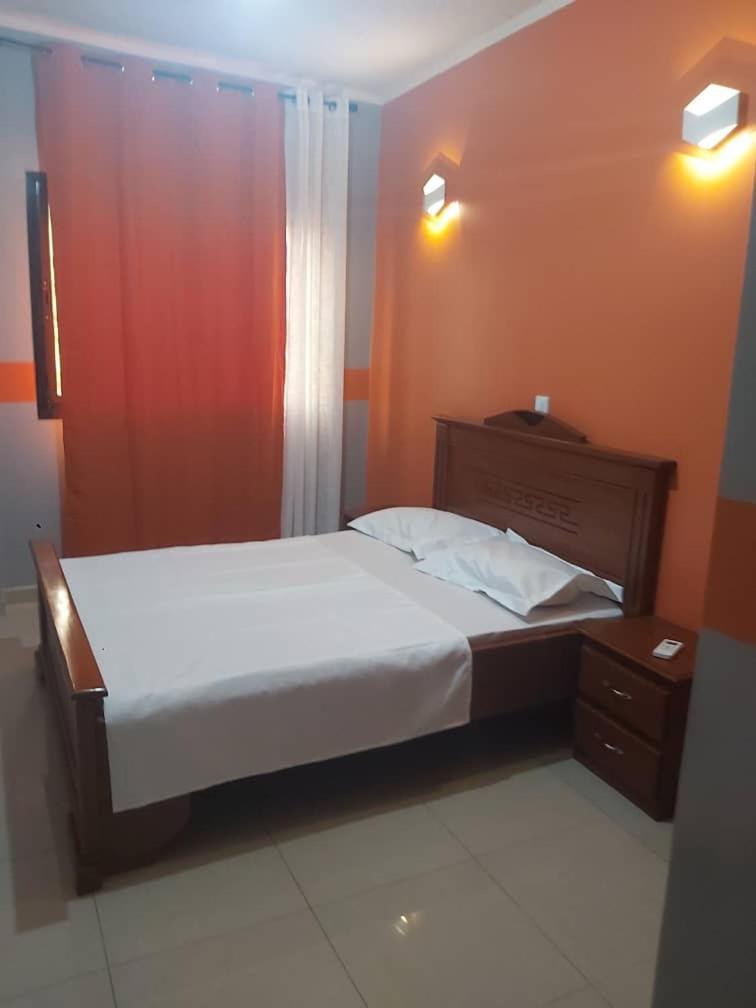 Hotel Appart B4U - Etoudi Yaounde Ngoại thất bức ảnh