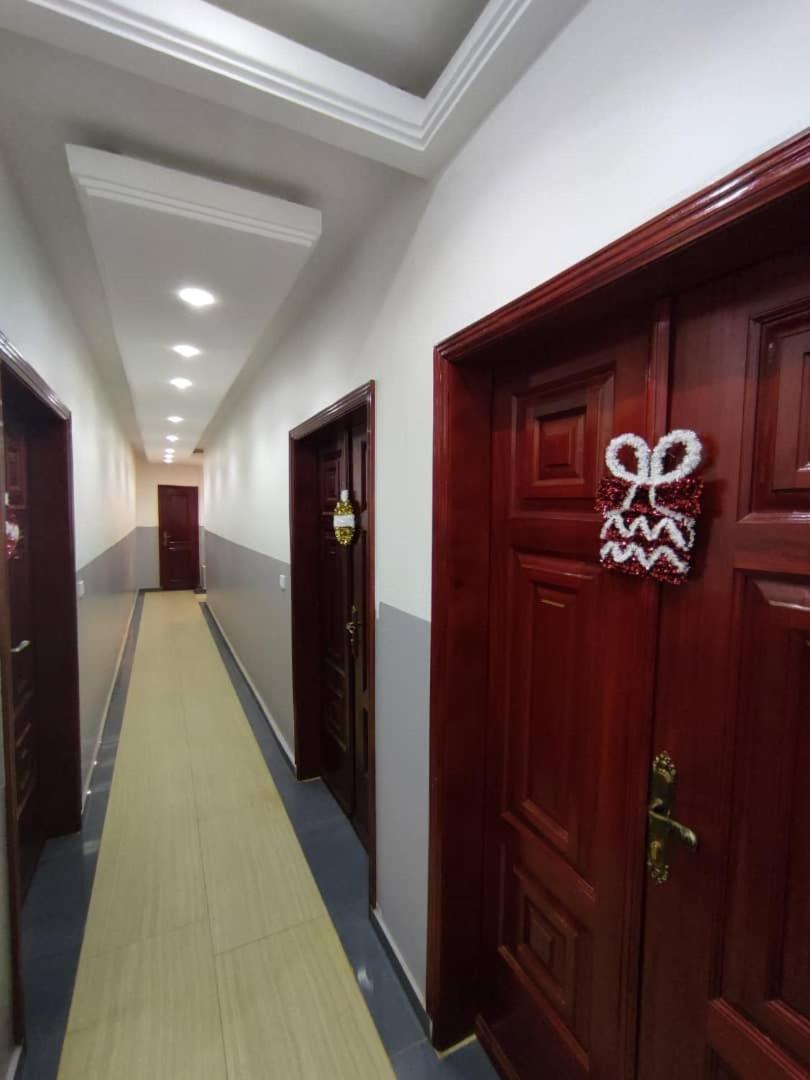 Hotel Appart B4U - Etoudi Yaounde Ngoại thất bức ảnh