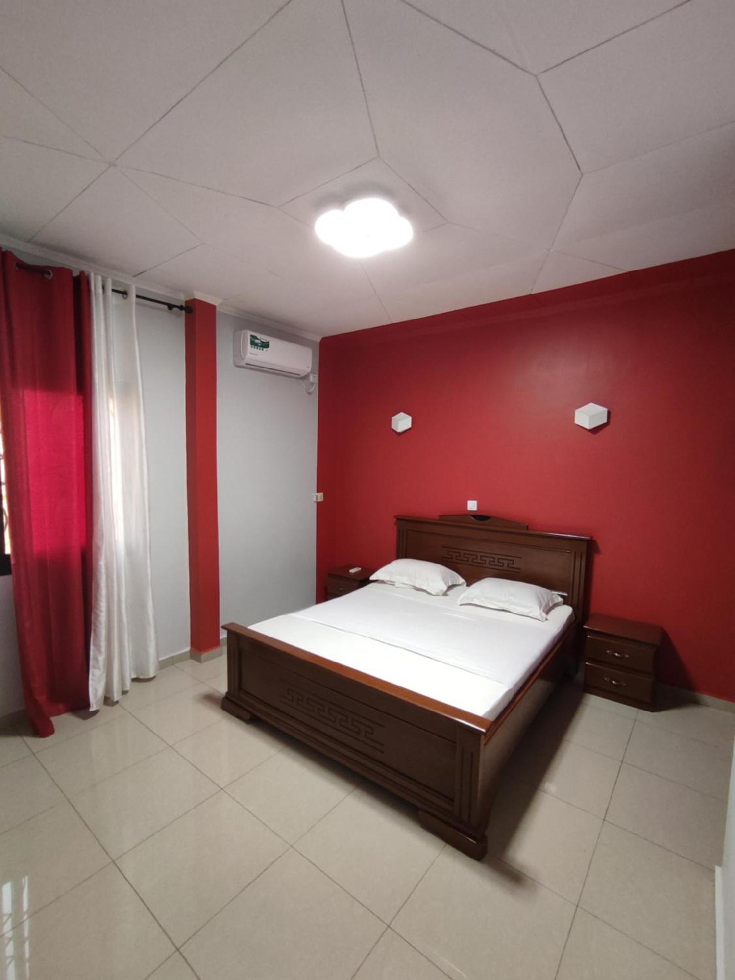 Hotel Appart B4U - Etoudi Yaounde Ngoại thất bức ảnh